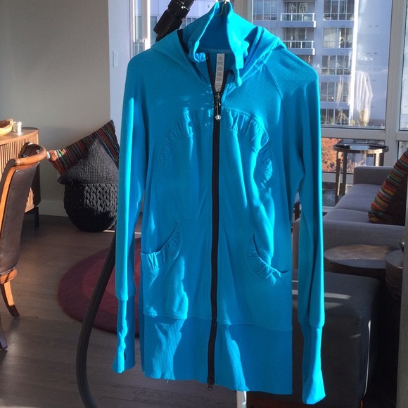 Lululemon classic in stride long jacket - Picture 1 of 10